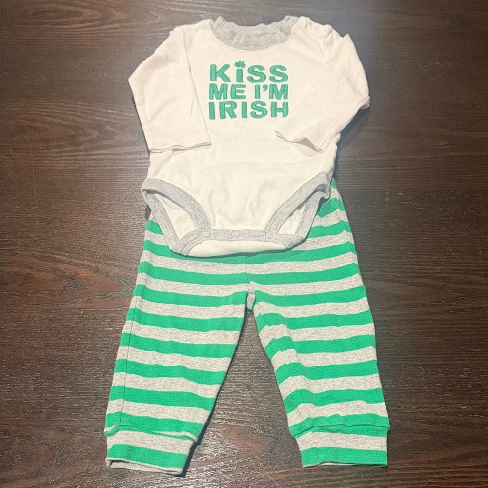 Carter's Green and White Kids Matching Set